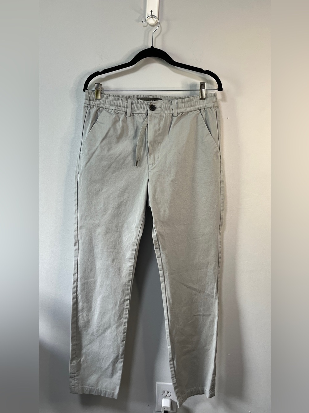 Men's Denim&Co Light Gray Drawstring Chinos Size Small